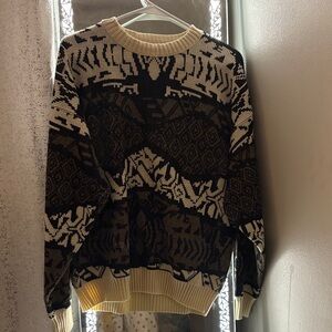 London Fog Black and Cream Crewneck Sweater